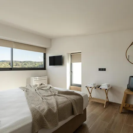 Aerial - Sea & Gaze With Daily Housekeeping By Etouri