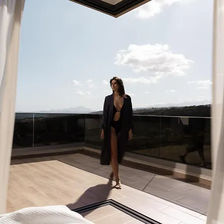 Aerial - Sea & Gaze With Daily Housekeeping By Etouri * Аципопуло