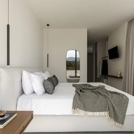 Aerial - Sea & Gaze With Daily Housekeeping By Etouri *