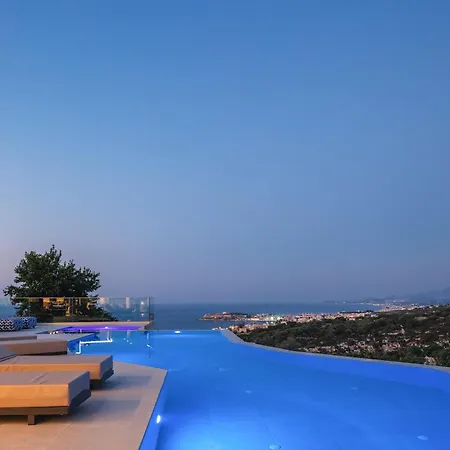 Aerial - Sea & Gaze With Daily Housekeeping By Etouri *